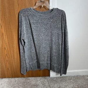 Lucky Brand Women’s Gray Knit Sweater